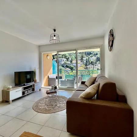 Quiet Studio Swimming Pool Roquebrune Exterior photo